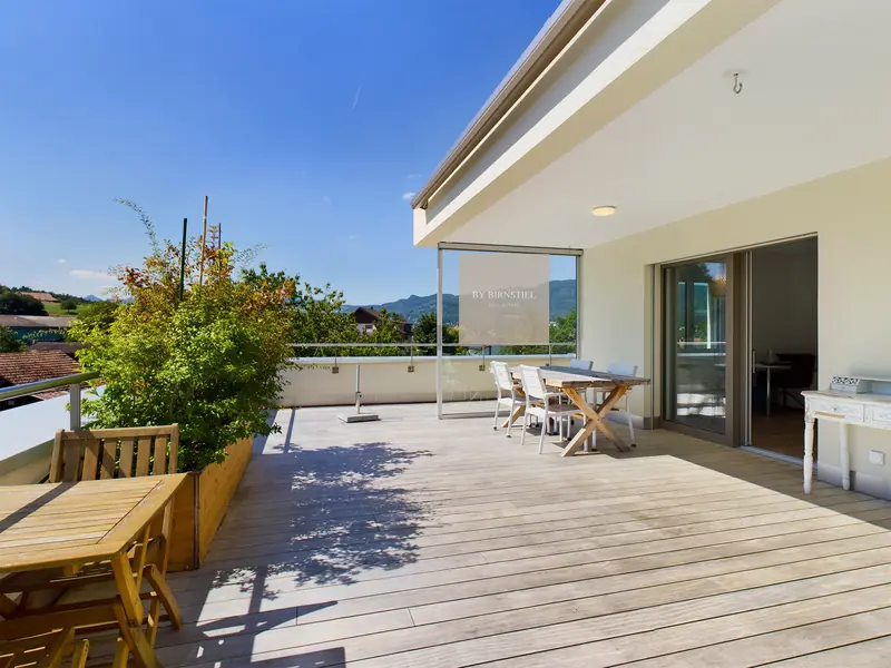 Large terrace of the sold 4.5-room penthouse apartment near Olten